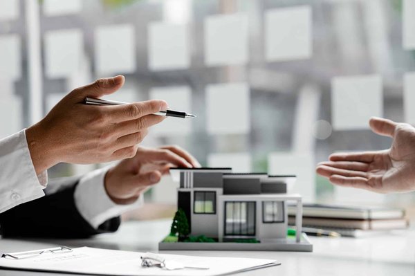 Pourquoi choisir une Agence immobilière à Brest Siam ?