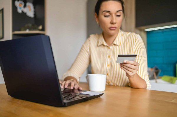 Epargne : les meilleurs outils en ligne pour gérer votre argent